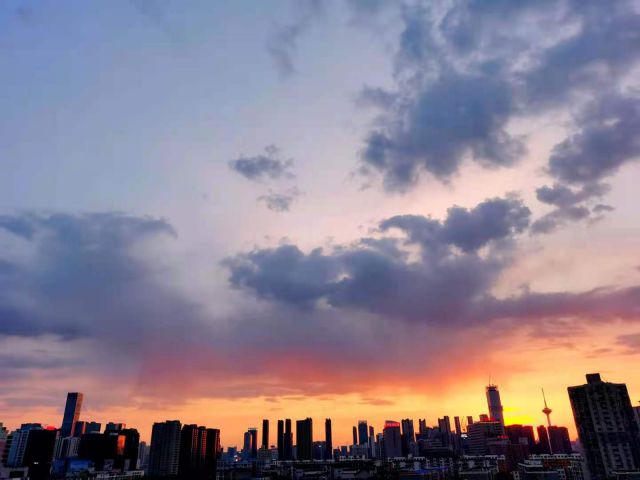 沈陽傍晚夕陽-圖片來源編輯網(wǎng)